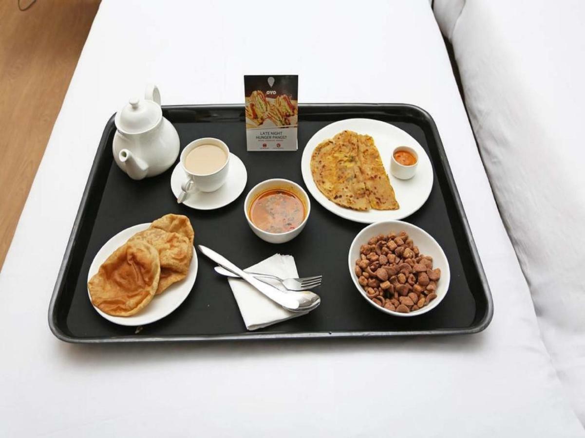 Oyo 45961 Hotel Swarn Bhumi Bilāspur 외부 사진